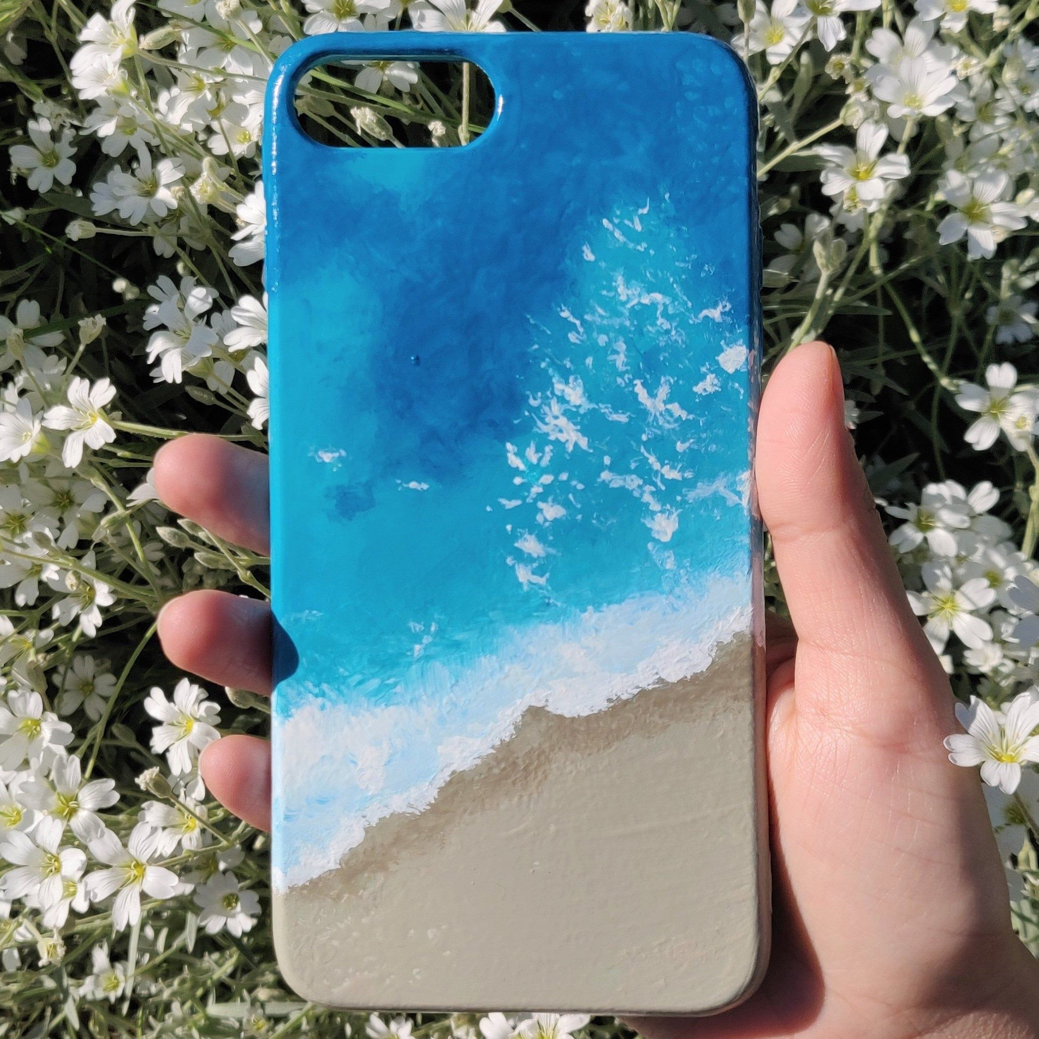 Featured image of post Hand Painted Cute Phone Case Ideas To Paint